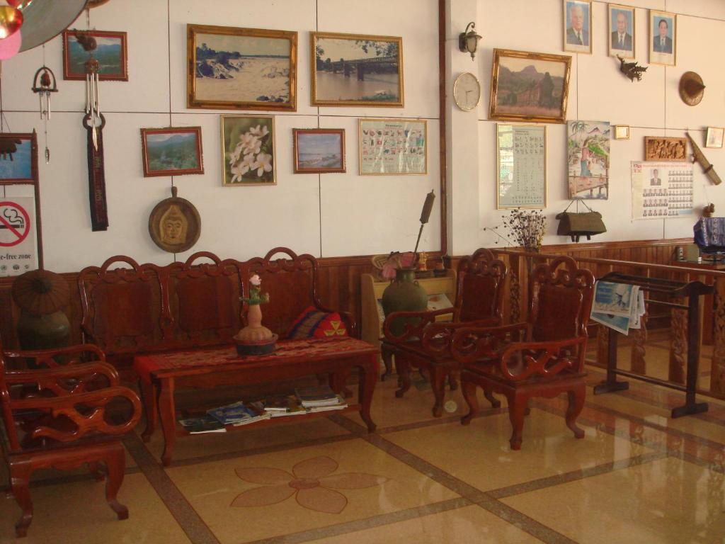 Champa Hotel Paksze Kültér fotó