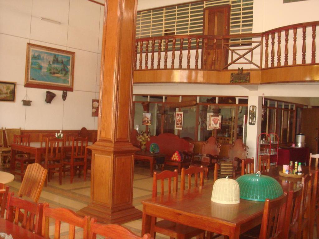 Champa Hotel Paksze Kültér fotó