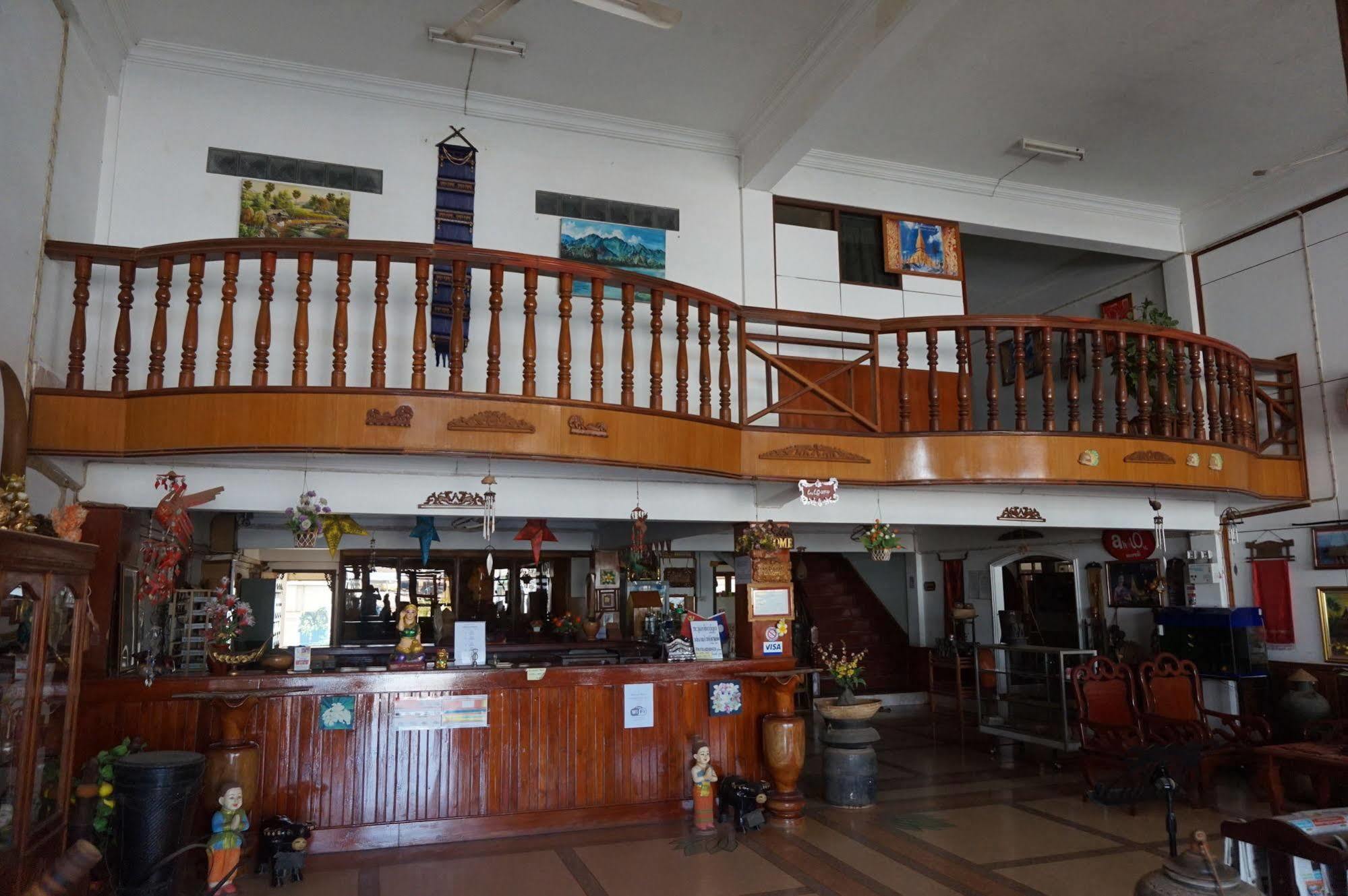 Champa Hotel Paksze Kültér fotó